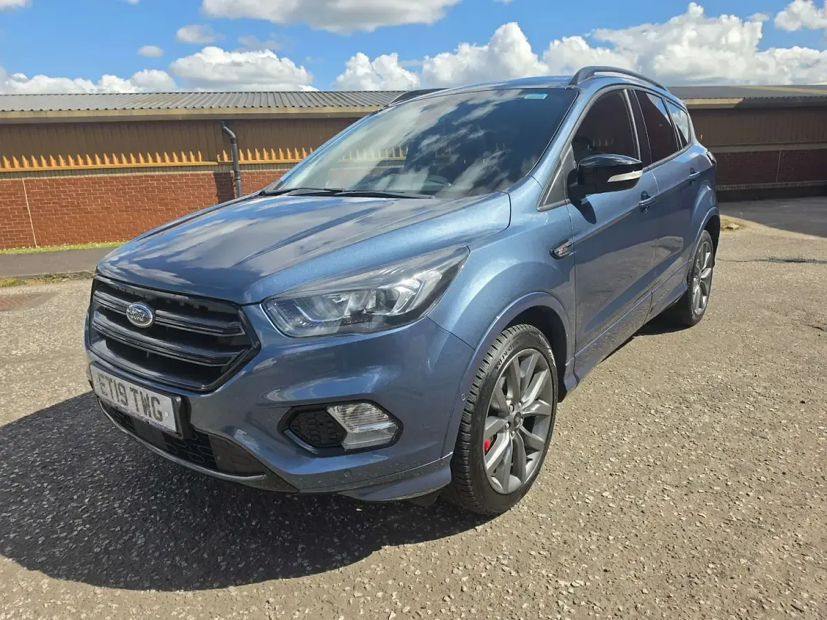 Used Ford Kuga ST-Line 180 HP (132 kW) 2019 Blue SUV
