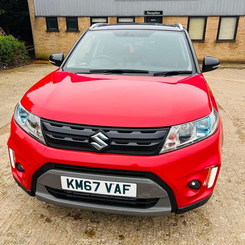 Used Suzuki Vitara SZ5 2017 Red/black SUV