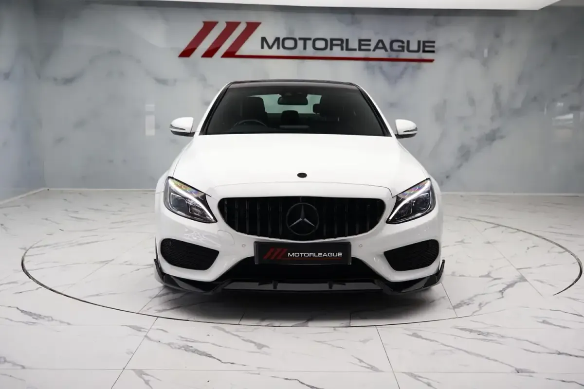 Used Mercedes C250 AMG Line Premium Plus 204 HP (150 kW) 2016 White Sedan