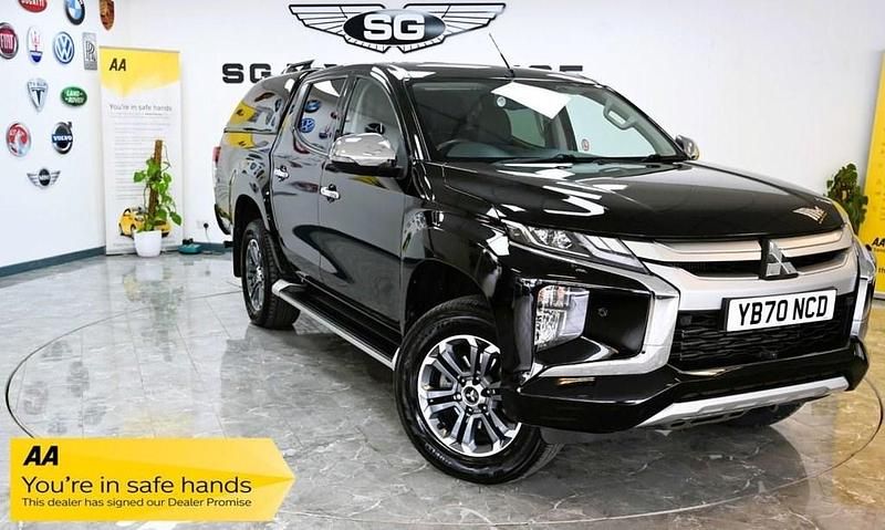 Black Used 2020 Mitsubishi L200 Pickup | £18,495 (Fair price) - Image 1/4