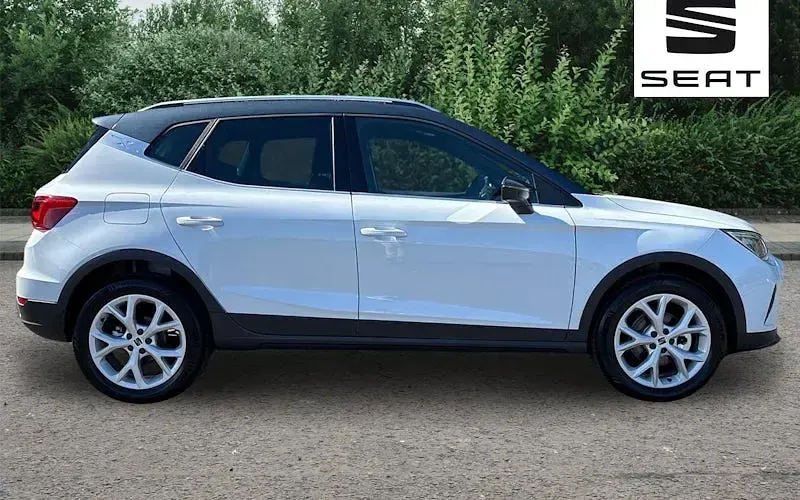 New Seat Arona FR 116 HP (85 kW) 2025 Grey SUV