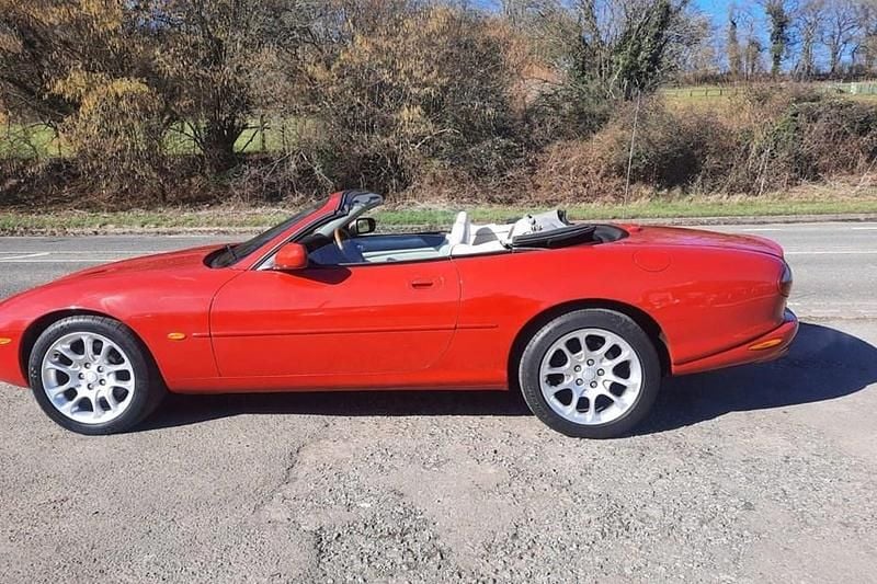Used Jaguar XK8 2000 Cabriolet