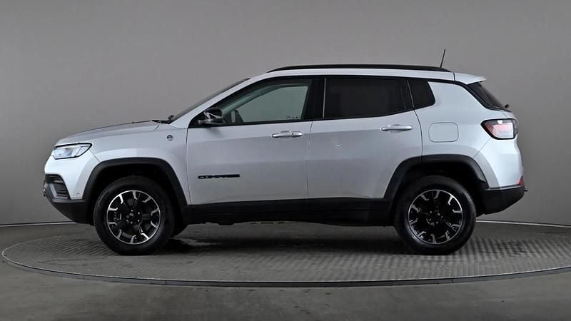 Used Jeep Compass Trailhawk 240 HP (176 kW) 2022 Grey SUV
