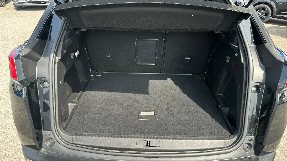 Used Peugeot 3008 GT-line 181 HP (133 kW) 2019 Black SUV