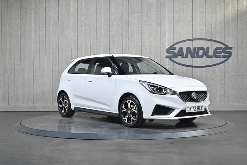 White Used 2022 MG MG3 Excite Hatchback | £9,999 (Fair price) - Image 1/4