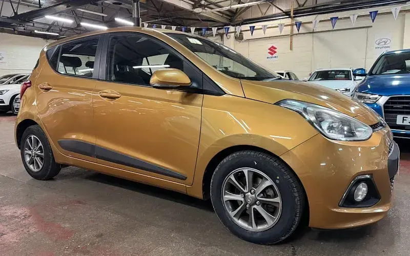 Usado Hyundai i10 Premium 87 CV (63 kW) 2016 Utilitario