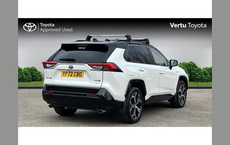 Used Toyota RAV4 Hybrid 301 HP (221 kW) 2022 Other SUV