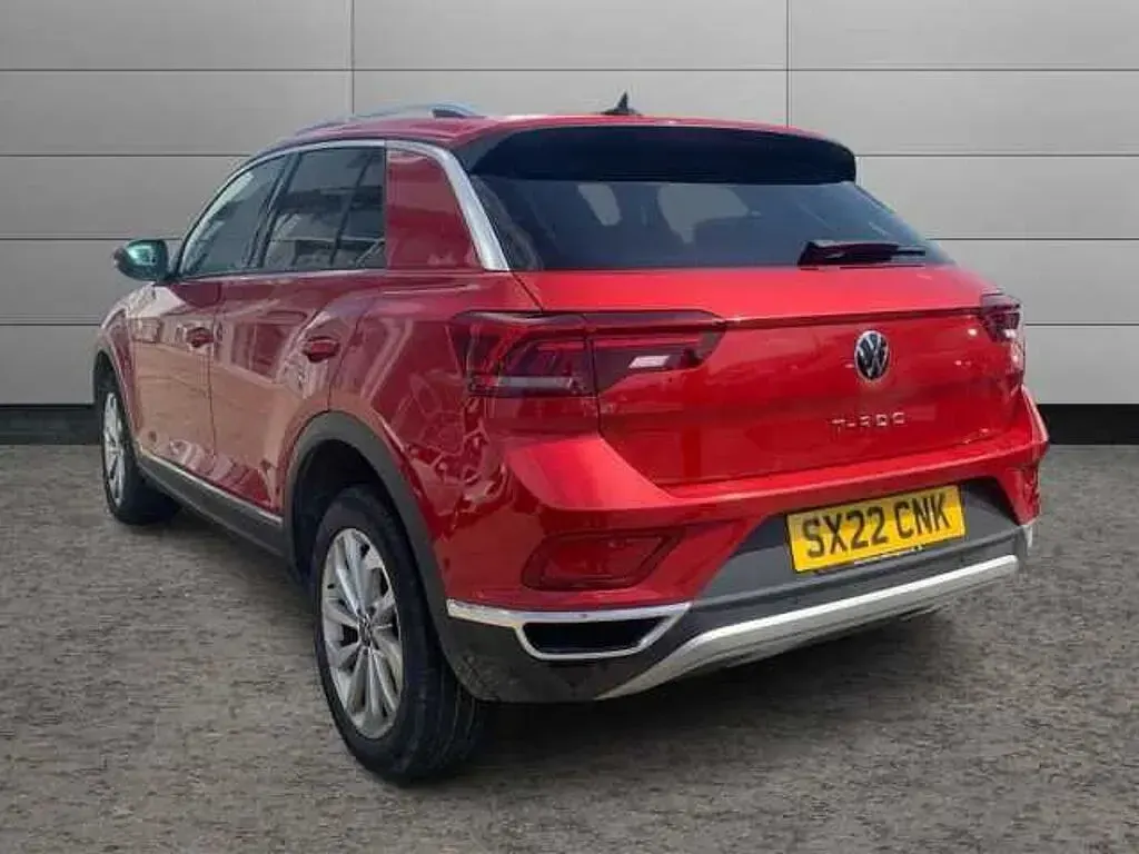 Used VW T-Roc Style 150 HP (110 kW) 2022 Red SUV