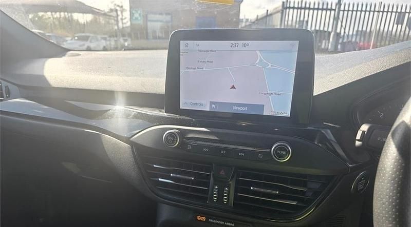 Used Ford Focus ST-Line 120 HP (88 kW) 2020 Magnetic grey Hatchback