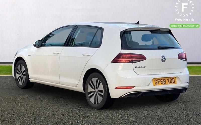 Used VW e-Golf 99 kW (135 HP) 2018 White Hatchback