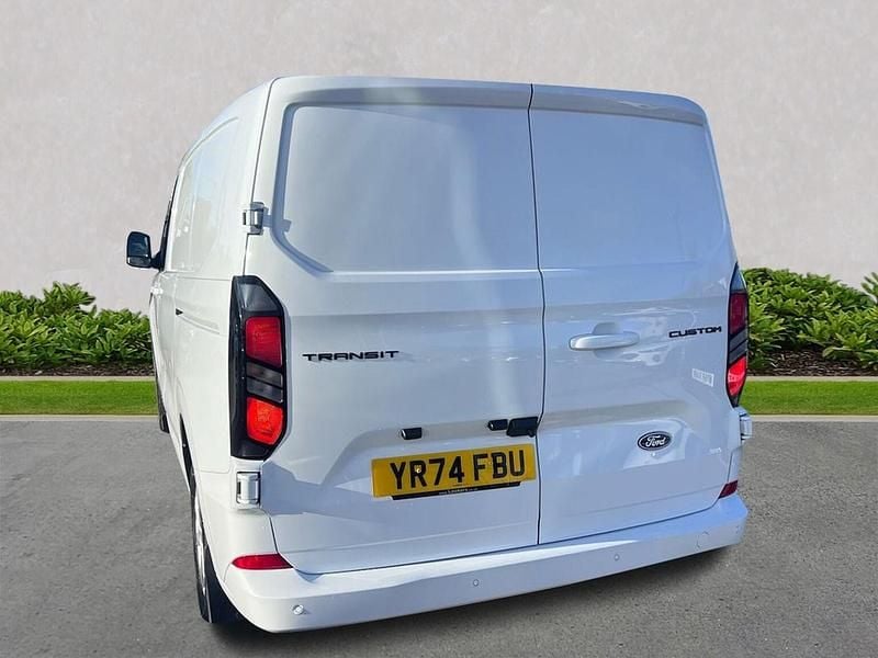 Used Ford Transit Custom Limited 136 HP (100 kW) 2024 White Van