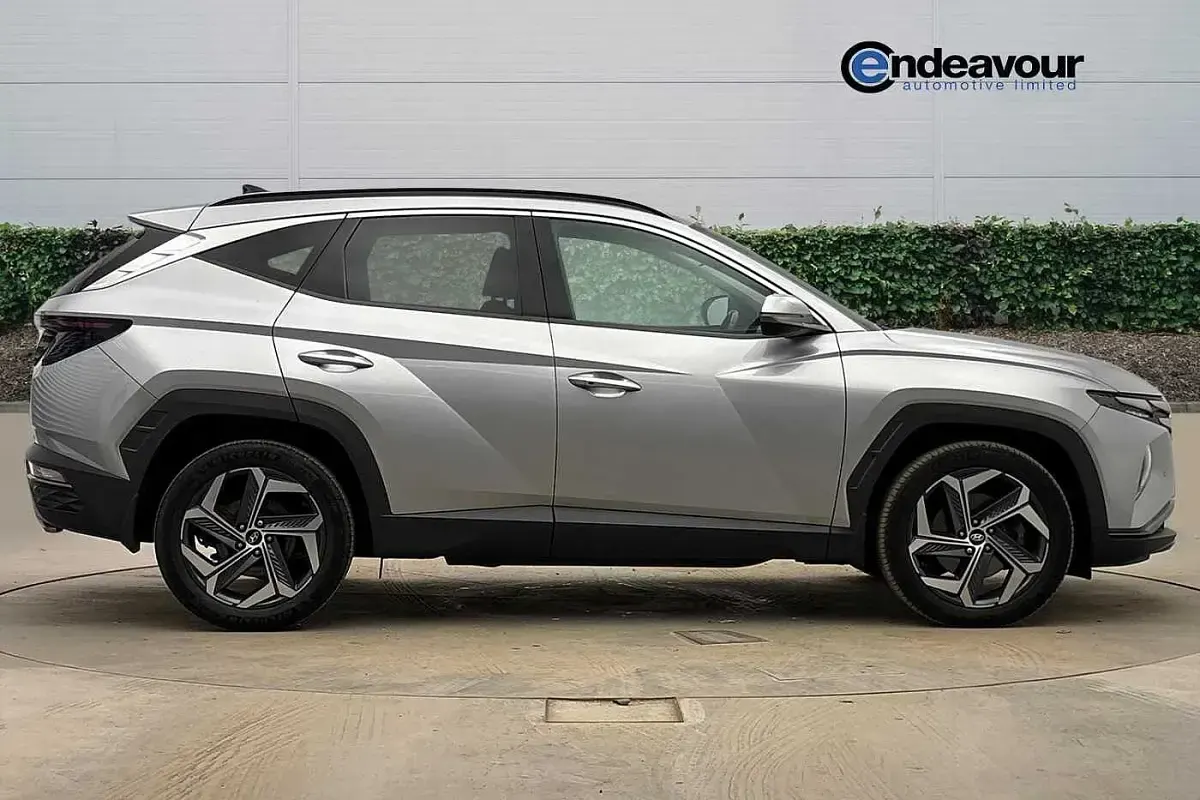 Used Hyundai Tucson Premium 2022 Silver SUV
