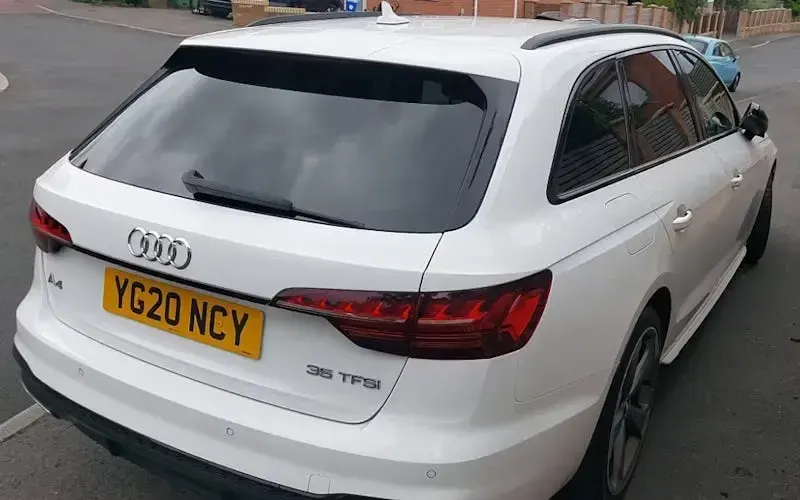 Used Audi A4 Black Edition 150 HP (110 kW) 2020 White Estate