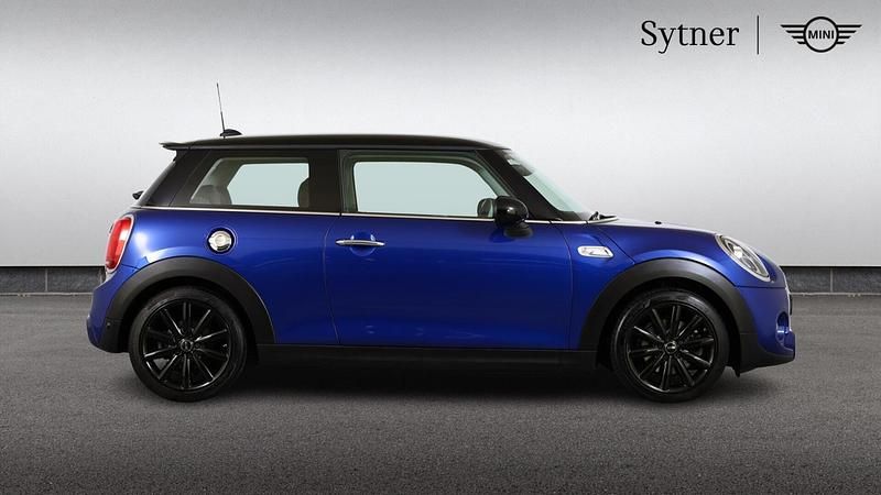Used Mini Cooper S Hatch 189 HP (139 kW) 2018 Blue Hatchback