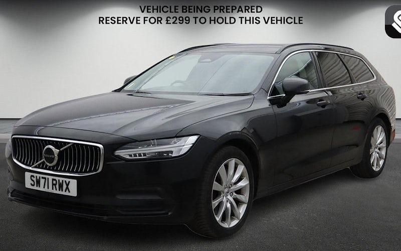 Used Volvo V90 Momentum 197 HP (144 kW) 2021 Estate