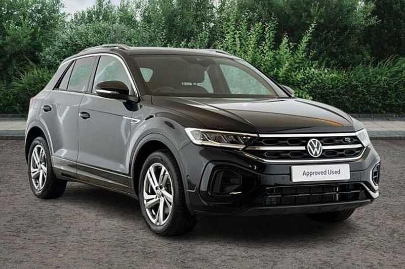 Black Used 2025 VW T-Roc R-line SUV | £28,490 (Fair price) - Image 1/4