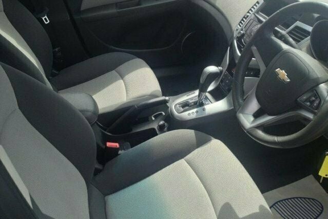 Used Chevrolet Cruze 2010 Sedan