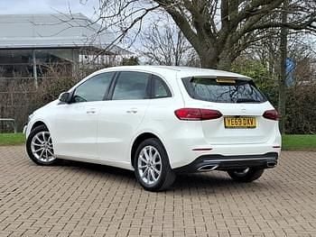 Used Mercedes B180 Executive 136 HP (100 kW) 2020 White MPV