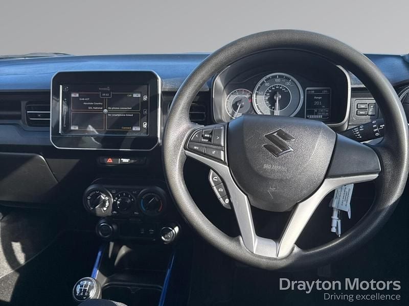Used Suzuki Ignis SZ-T 83 HP (61 kW) 2021 White SUV