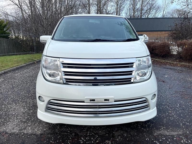 Used Nissan Elgrand S 2006 Gray MPV
