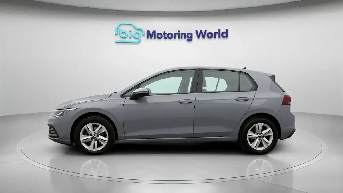 Used VW Golf VIII S 110 HP (80 kW) 2022 Grey Hatchback