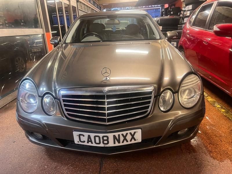 Used Mercedes E200 Classic 2008 Grey Sedan