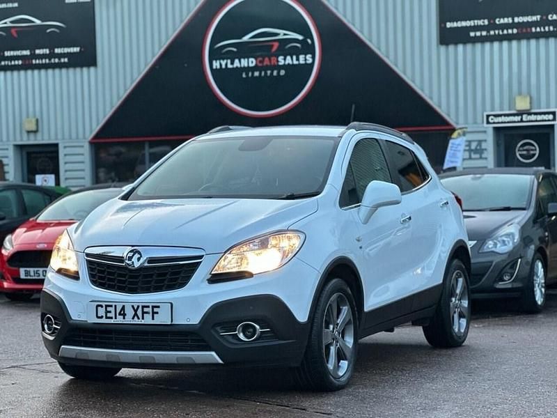 White Used 2014 Vauxhall Mokka S SUV | £4,495 (A bit pricey) - Image 1/3