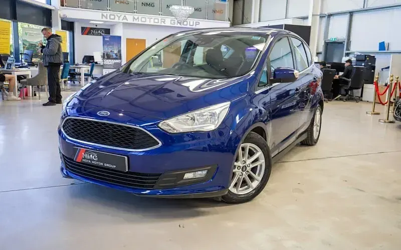 Used Ford C-MAX Zetec 125 HP (91 kW) 2018 Blue MPV