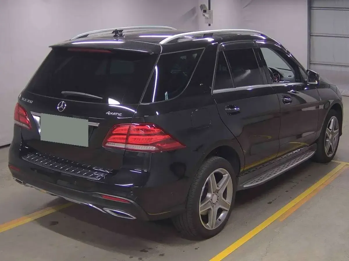 Used Mercedes GLE350 AMG Line Premium Plus 255 HP (187 kW) 2016 Black SUV