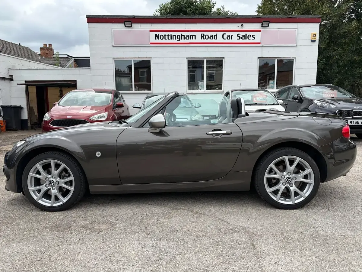 Used Mazda MX5 Edition 126 HP (92 kW) 2015 Grey Cabriolet