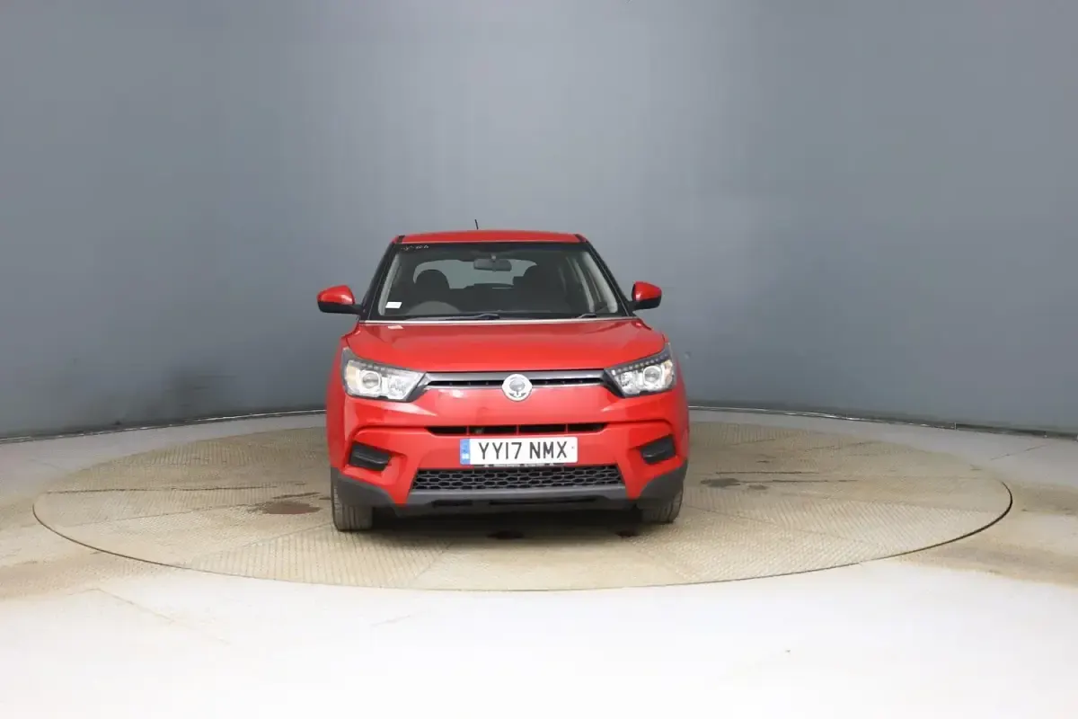 Used SsangYong Tivoli 128 HP (94 kW) 2017 Red SUV