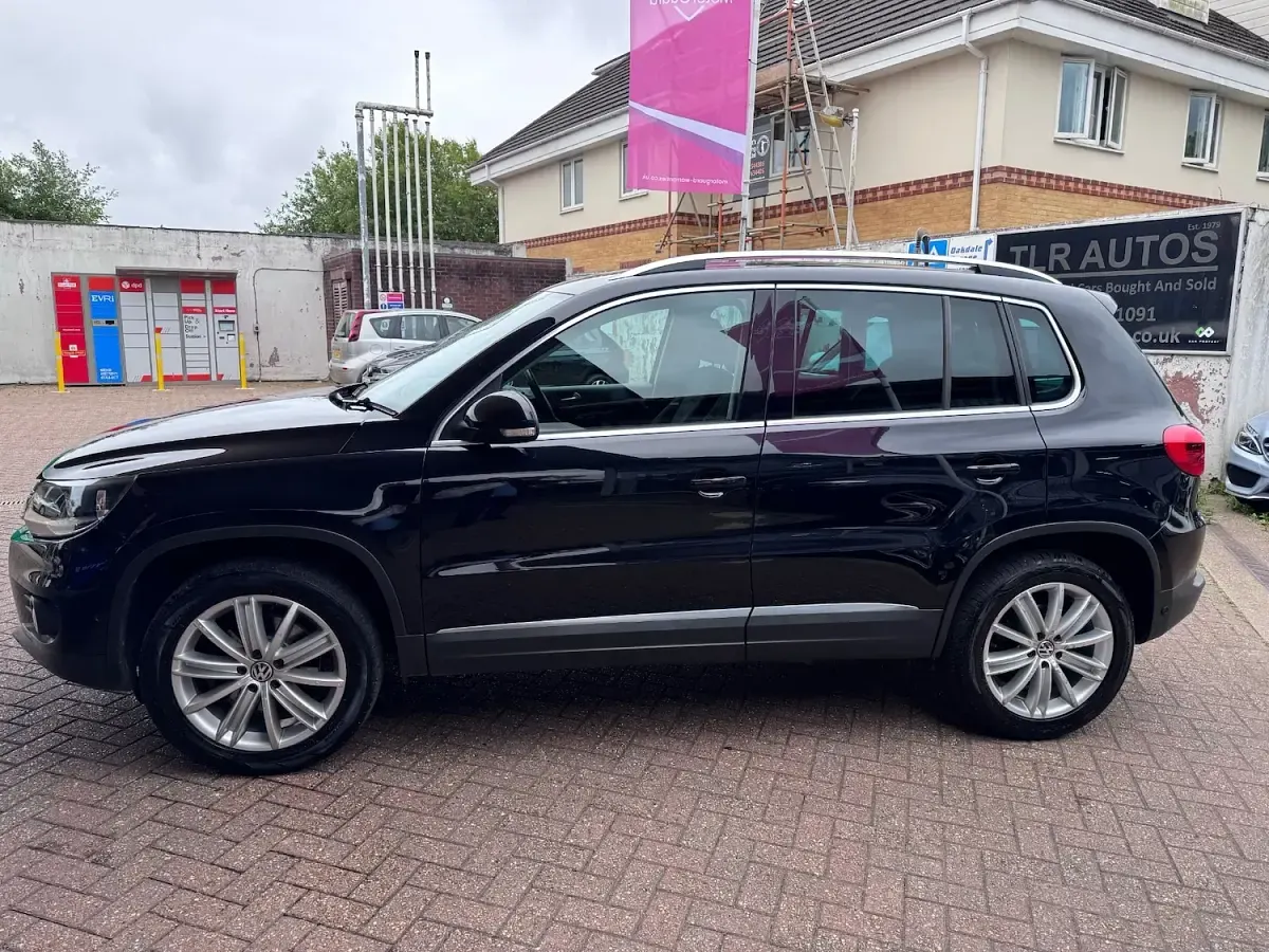 Used VW Tiguan Edition 150 HP (110 kW) 2016 Black SUV