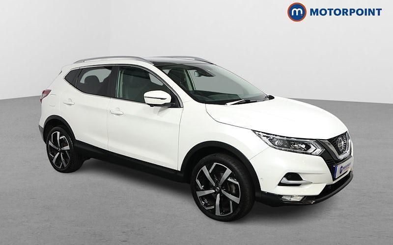 Used 2018 Nissan Qashqai Tekna SUV | £15,749 (Expensive) - Image 1/4