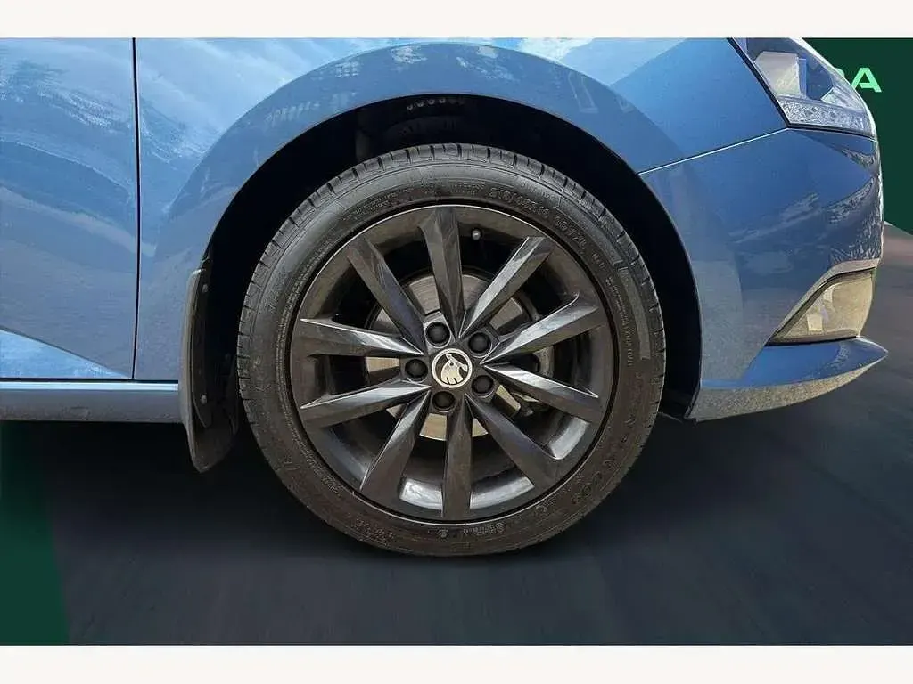 Used Skoda Fabia Colour Edition 94 HP (69 kW) 2021 Titan blue Hatchback