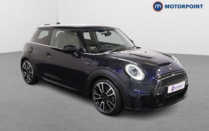 Black Used 2022 Mini Cooper S Comfort Hatchback | £22,449 (A bit pricey) - Image 1/4