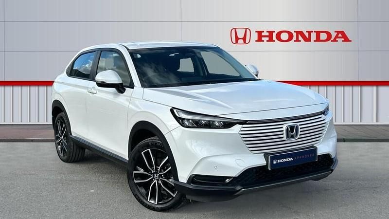 Used Honda HR-V Elegance 131 HP (96 kW) 2023 White SUV