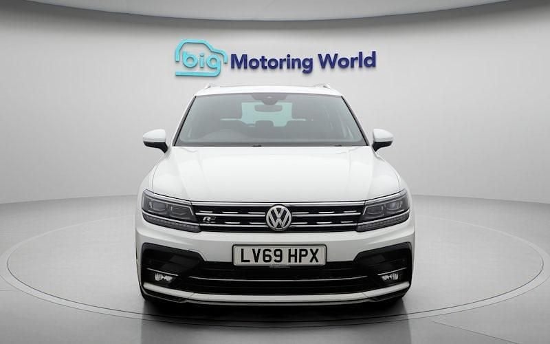 Used VW Tiguan R-line 150 HP (110 kW) 2018 White SUV