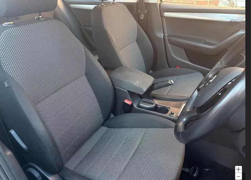 Used Skoda Octavia SE 140 HP (102 kW) 2015 Grey Hatchback