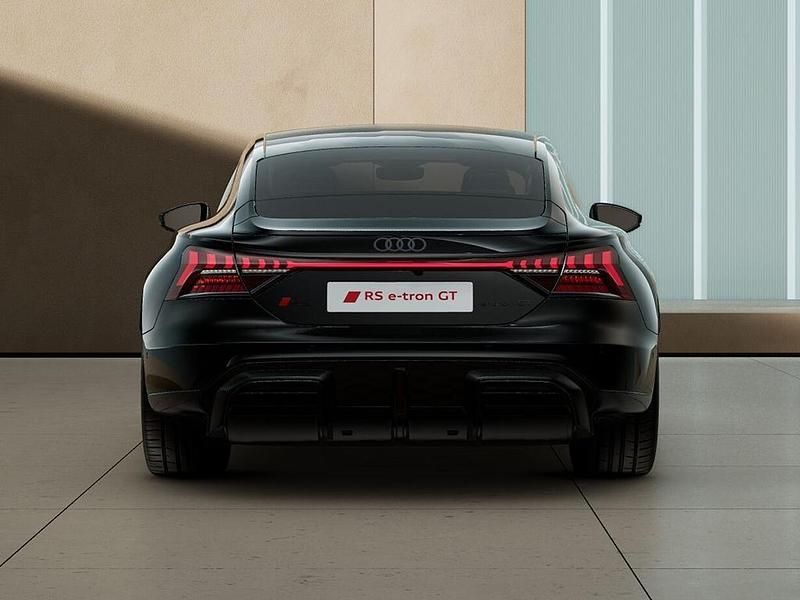 New Audi e-tron GT quattro Performance 430 kW (585 HP) 2026 Black Sedan