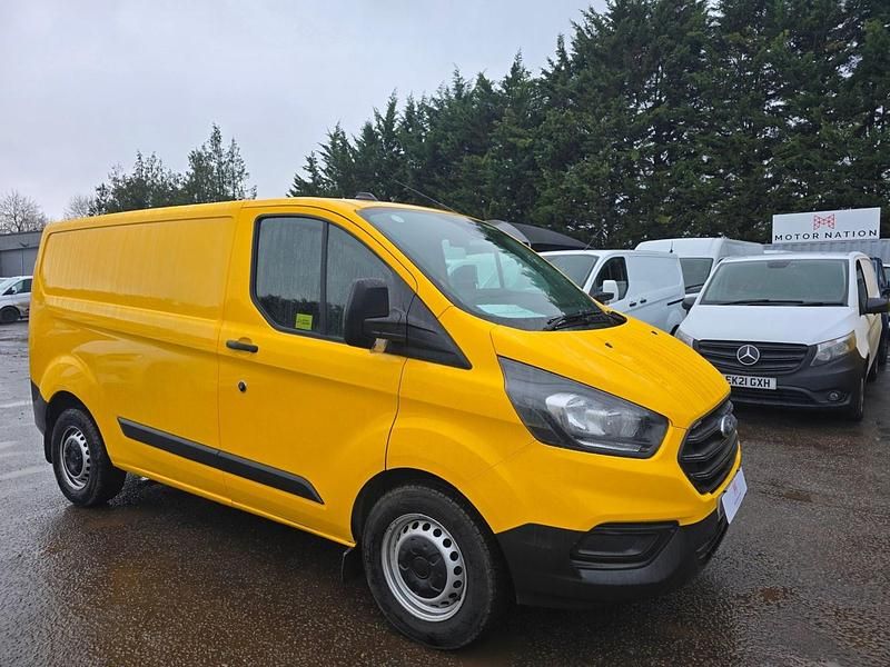 Used Ford Transit Custom S 130 HP (95 kW) 2022 Yellow Van