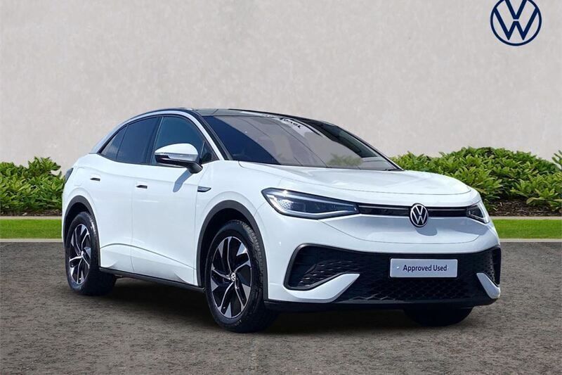 White New 2025 VW ID.5 Pro Performance SUV | £34,870 - Image 1/4