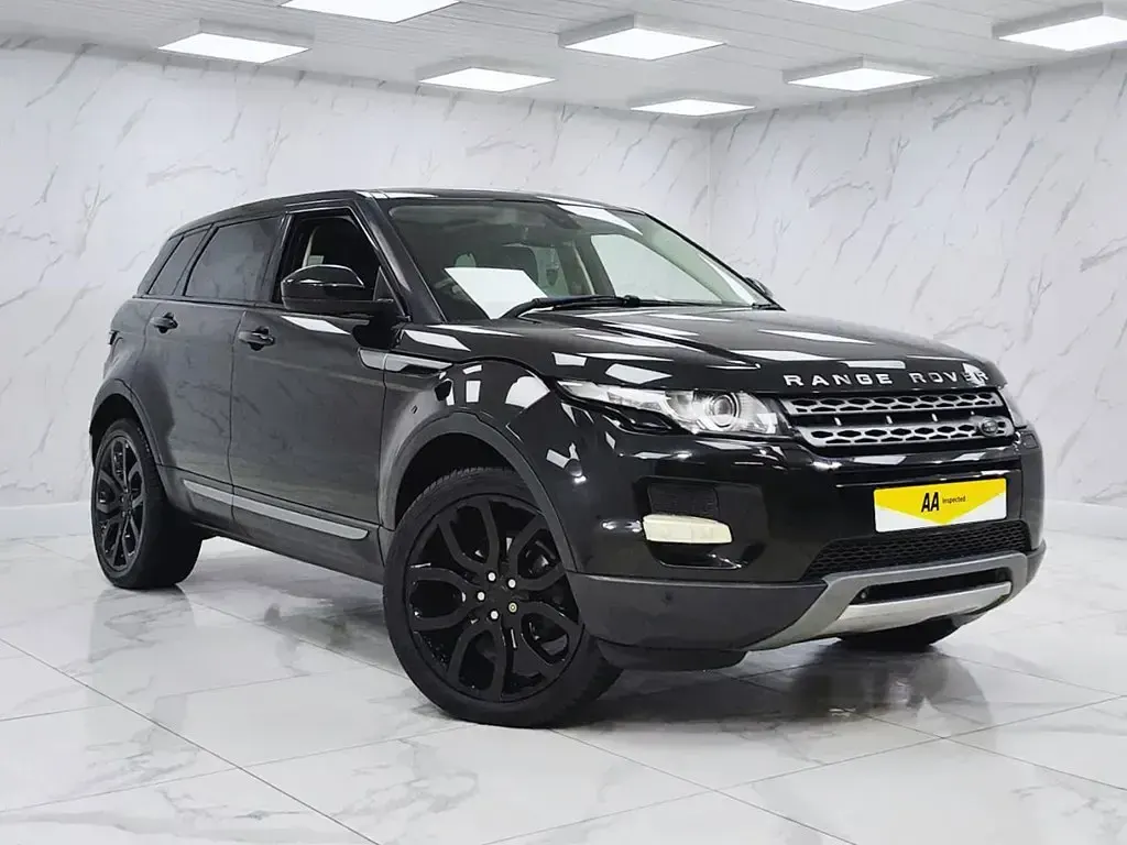 Begagnad Land Rover Range Rover evoque Pure 190 HK (139 kW) 2014 Svart SUV