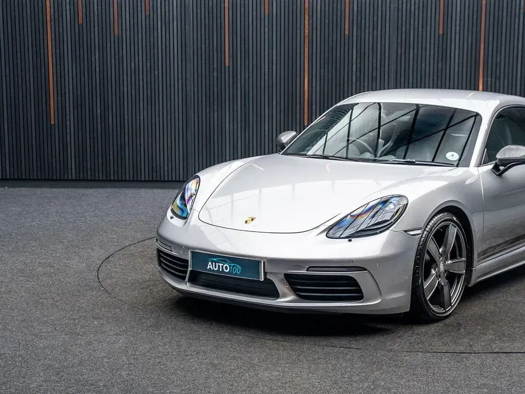 Used Porsche 718 Cayman 2019 Silver Coupe