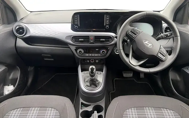 Used Hyundai i10 Premium 63 HP (46 kW) 2026 Grey Hatchback