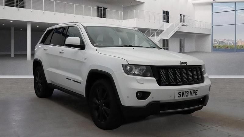 White Used 2013 Jeep Grand Cherokee Limited SUV | £5,495 (Good price) - Image 1/4