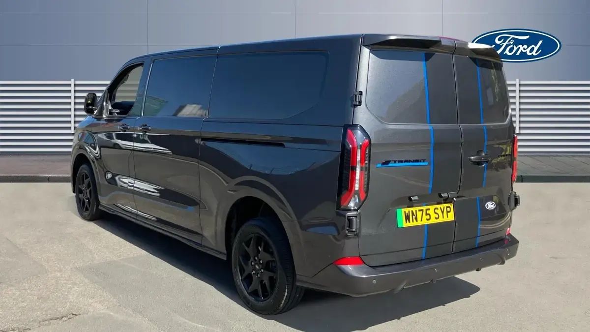 Nowe Ford Transit Sport 160 kW (218 KM) 2025 Van
