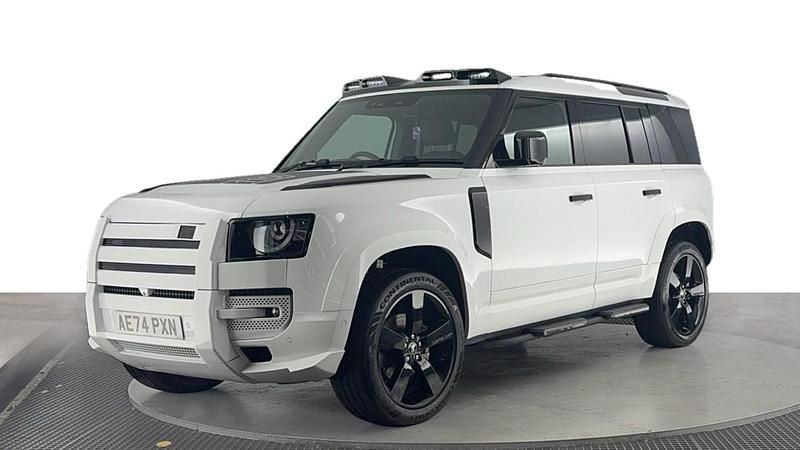 White Used 2024 Land Rover Defender S SUV | £65,904 (A bit pricey) - Image 1/4