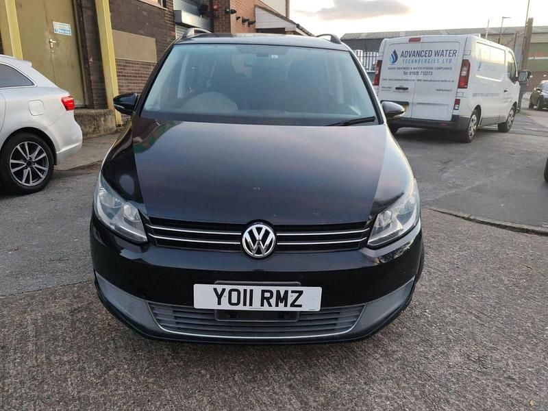 Black Used 2011 VW Touran MPV | £5,499 (Fair price) - Image 1/4