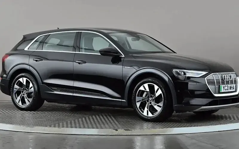 Used Audi e-tron Sport 230 kW (313 HP) 2022 SUV