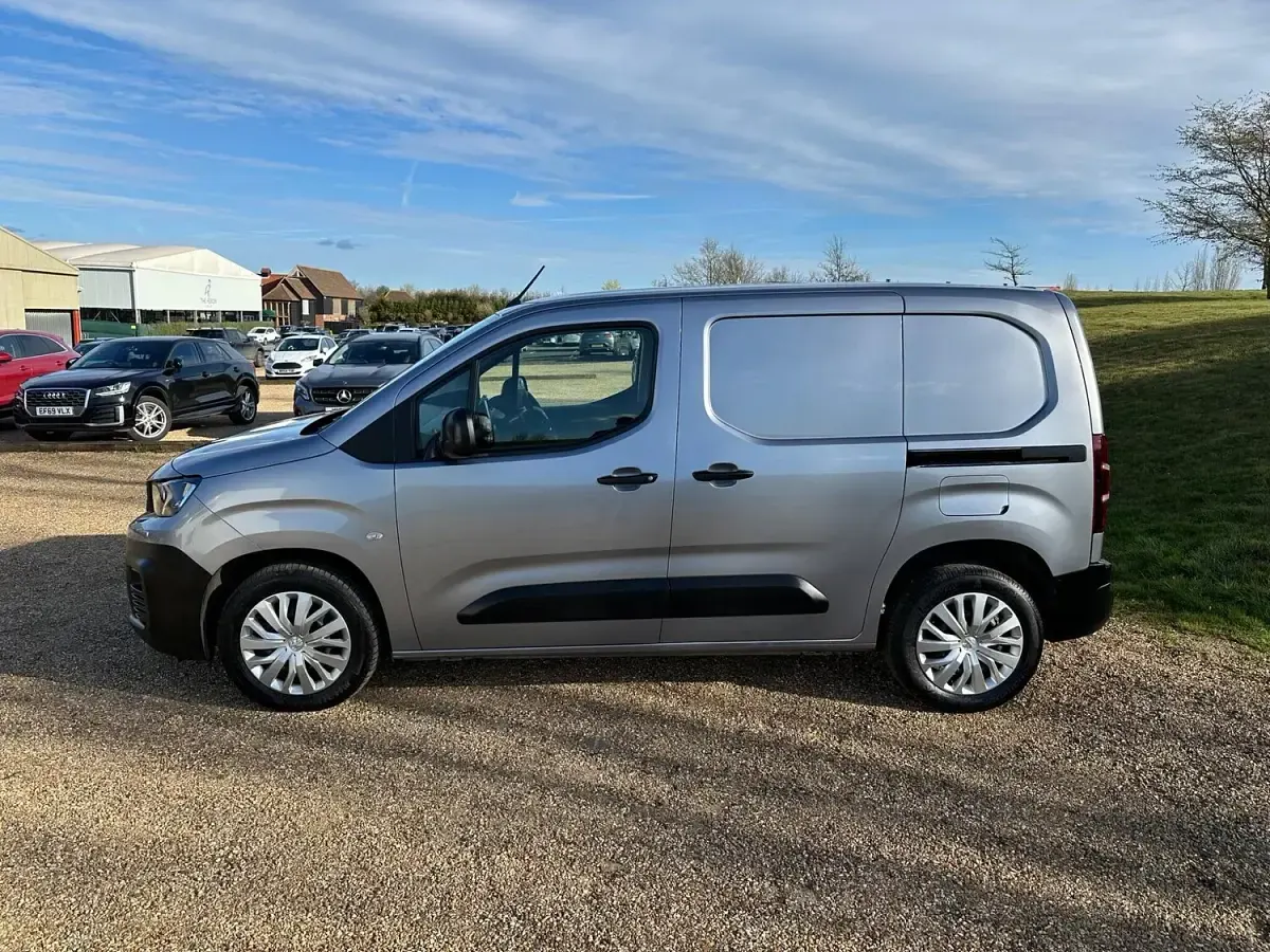 Used Peugeot Partner S 2020 Grey MPV